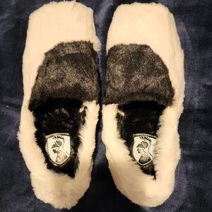VHNY Vivienne Hu Black and Cream Faux Fur Slippers Size 36